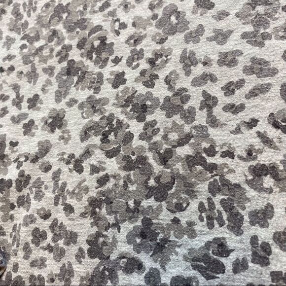 Athleta Studio to Street Gray Splatter Sweatshirt Size Small - Picture 6 of 9